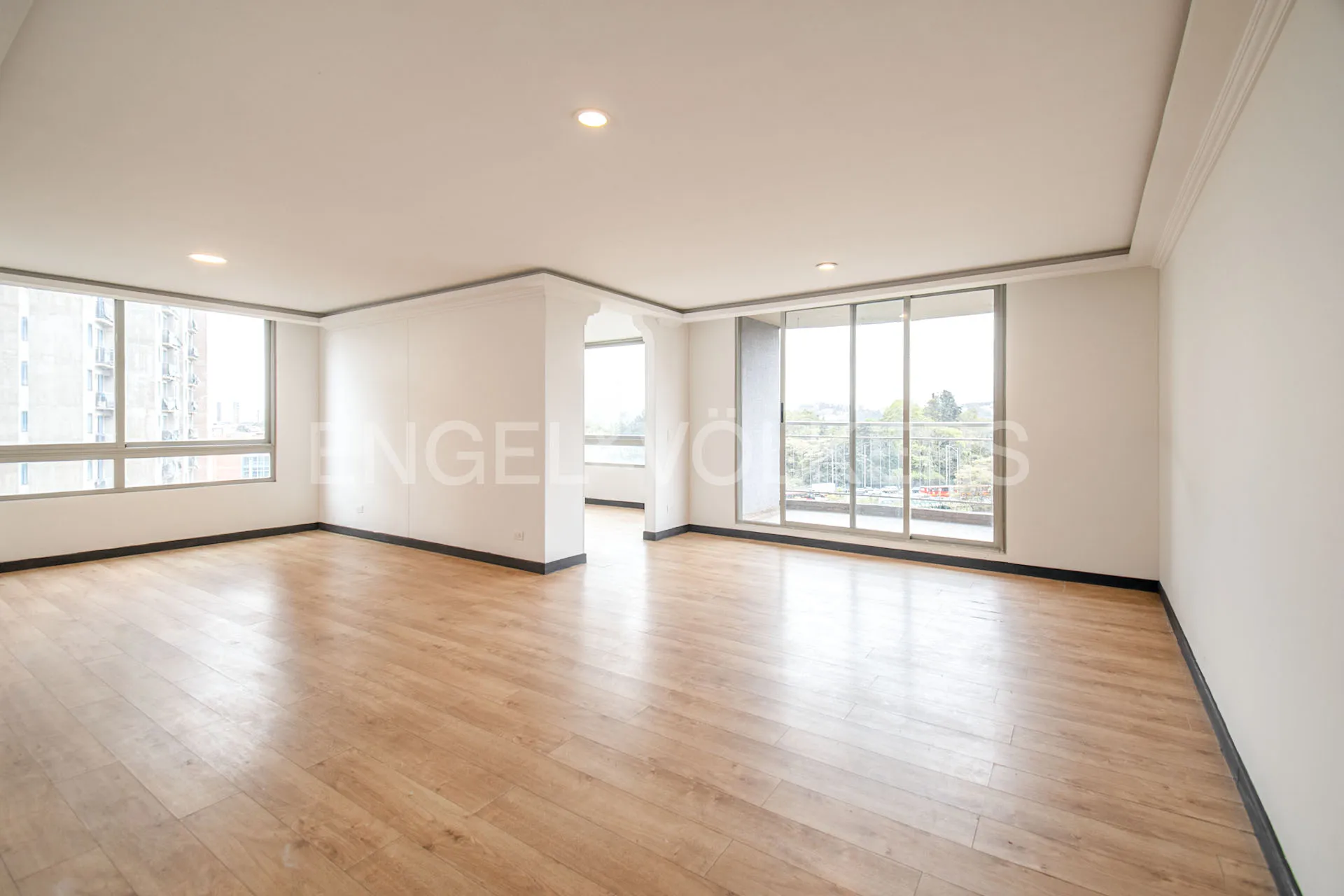 Apartamento de 3 habitaciones en arriendo en Ilarco, Bogotá — imagen 1 de 21