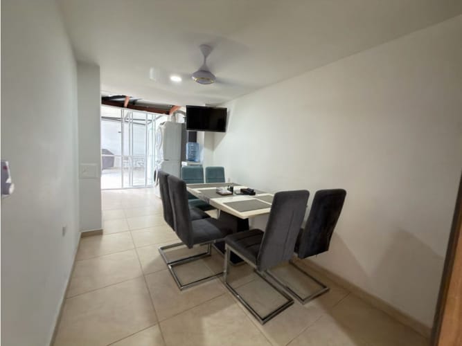 Casa de 4 alcobas en venta en Prados Del Norte, Cali, 225 m² · foto 6 de 20