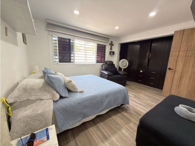 Casa de 4 alcobas en venta en Prados Del Norte, Cali, 225 m² · foto 12 de 20