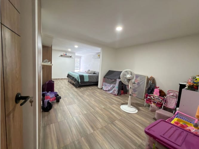 Casa de 4 alcobas en venta en Prados Del Norte, Cali, 225 m² · foto 14 de 20