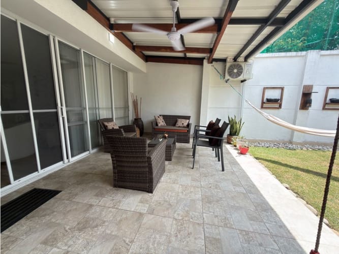 Casa de 4 alcobas en venta en Prados Del Norte, Cali, 225 m² · foto 18 de 20