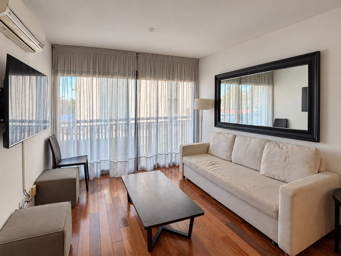 Loop. 1 Dormitorio. Con Muebles. · Foto 2