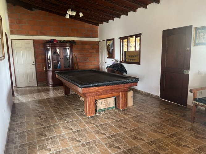 Casa de 5 alcobas en venta en Compa�Ia Abajo, Guarne · foto 15 de 24