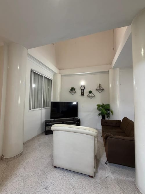 Casa de 10 alcobas en venta en Provenza, Bucaramanga, 480 m² · foto 8 de 24