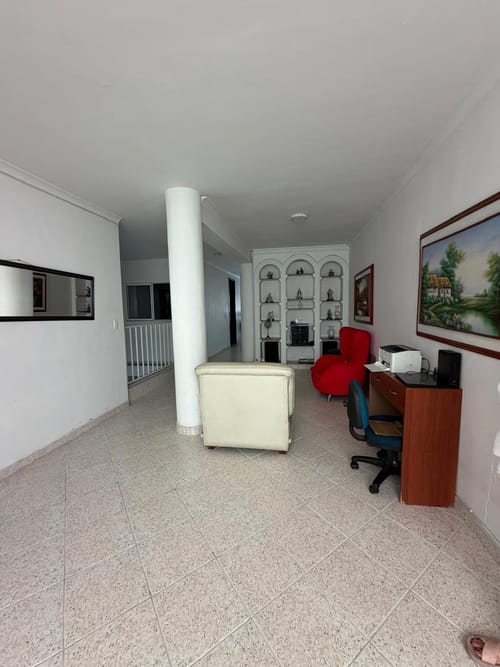 Casa de 10 alcobas en venta en Provenza, Bucaramanga, 480 m² · foto 13 de 24
