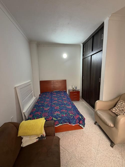 Casa de 10 alcobas en venta en Provenza, Bucaramanga, 480 m² · foto 17 de 24