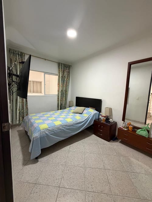 Casa de 10 alcobas en venta en Provenza, Bucaramanga, 480 m² · foto 20 de 24