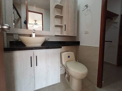 Apartamento en arriendo en Milla De Oro, Medellín · foto 16 de 17