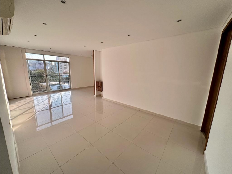 Apartamento en venta en Lago Alto, Barranquilla · foto 2 de 18