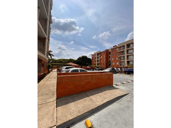Apartamento de 2 alcobas en venta en Prados Del Limonar, Cali, 70 m² · foto 24 de 24