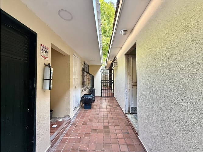 Oficina en arriendo en Pradomar, Barranquilla, 436 m² · foto 9 de 13