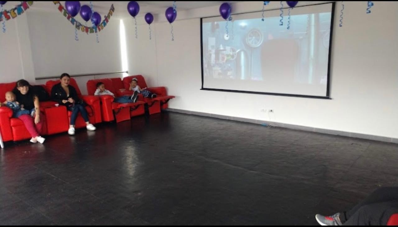 Apartamento en venta en Suramerica, La Estrella · foto 18 de 24