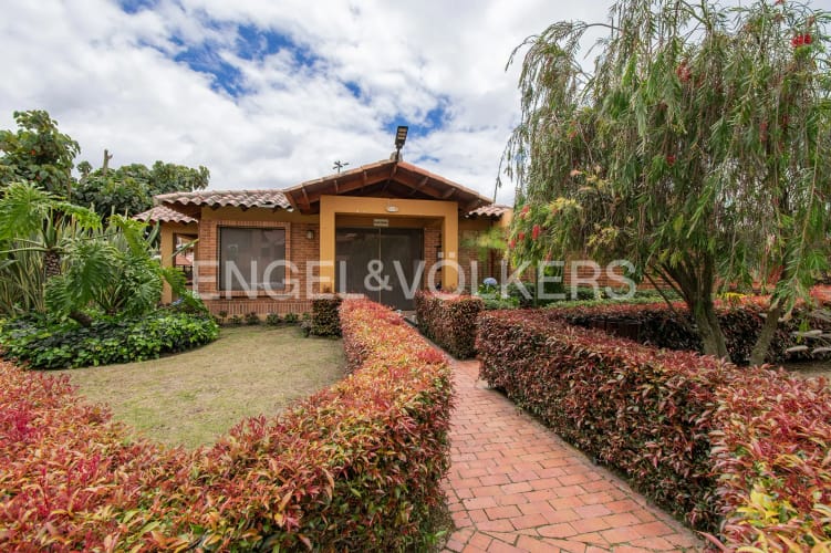 Casa de 4 alcobas en venta en San Jose De Los Nogales, Chía, 286 m² · foto 20 de 20