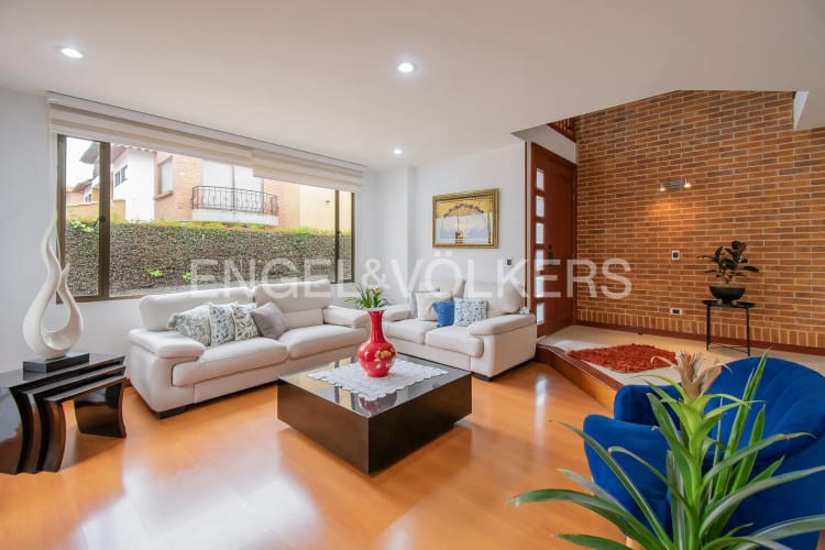 Casa de 4 alcobas en venta en San Jose De Los Nogales, Chía, 286 m² · foto 4 de 20
