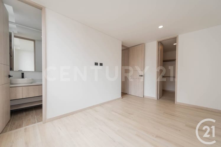 Apartamento de 2 alcobas en venta en Colina Campestre, Envigado, 96 m² · foto 6 de 22