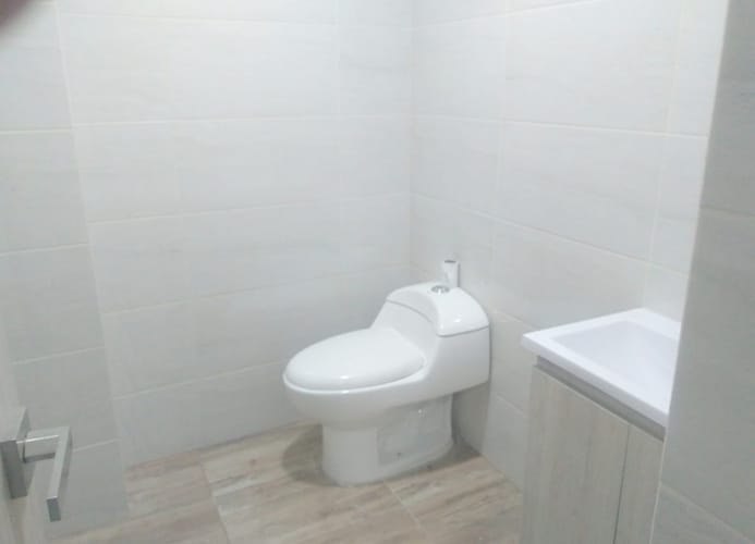 Local en arriendo en Simon Bolivar, Medellín, 153 m² · foto 5 de 12