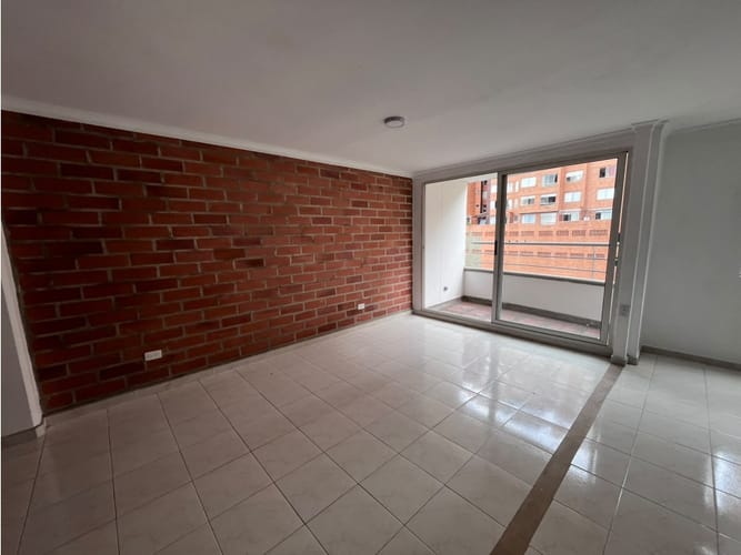 Apartamento de 3 alcobas en venta en Loma Del Indio, Sabaneta, 100 m² · foto 4 de 24