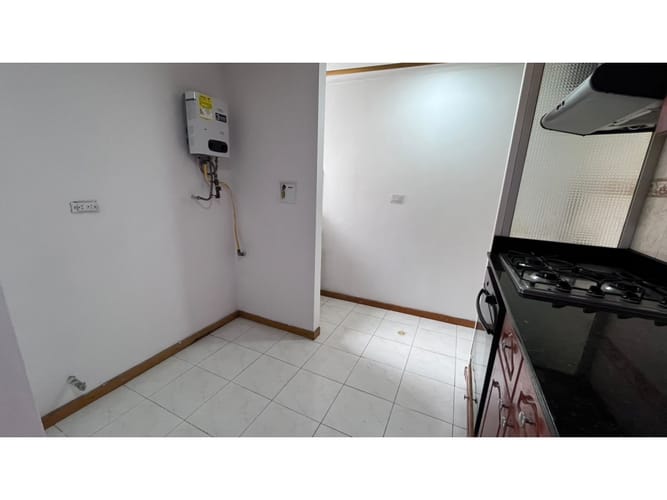 Apartamento de 3 alcobas en venta en Loma Del Indio, Sabaneta, 100 m² · foto 10 de 24