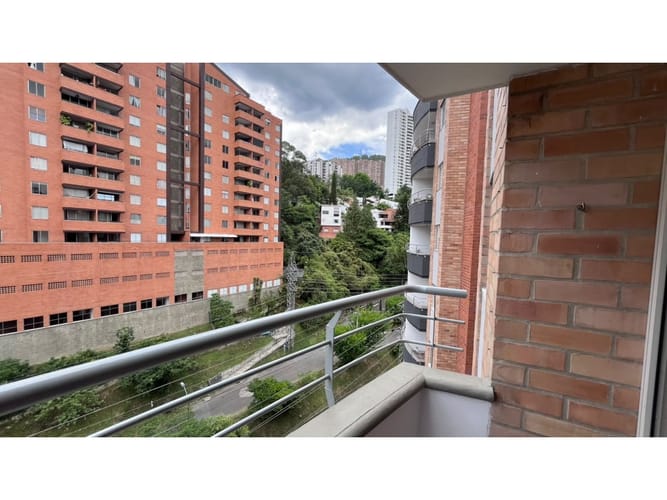Apartamento de 3 alcobas en venta en Loma Del Indio, Sabaneta, 100 m² · foto 21 de 24