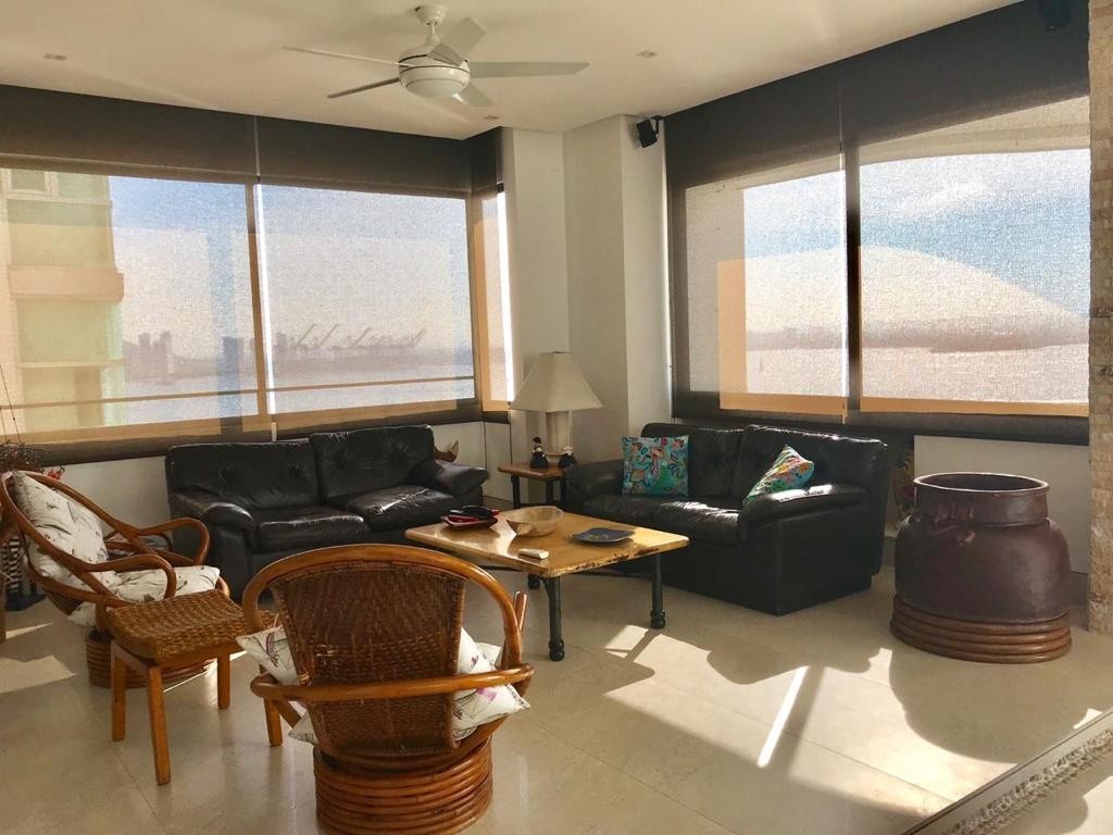 Apartamento en venta en Bocagrande, Cartagena · foto 2 de 24