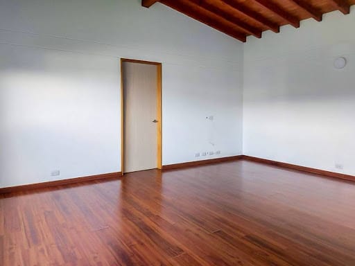Casa de 4 alcobas en venta en Llano Grande, Rionegro, 1550 m² · foto 9 de 24