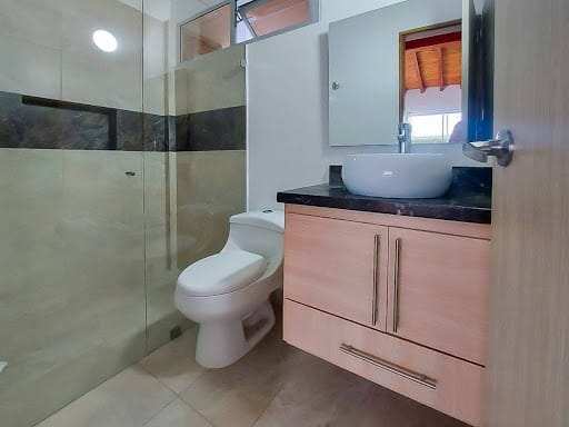 Casa de 4 alcobas en venta en Llano Grande, Rionegro, 1550 m² · foto 19 de 24