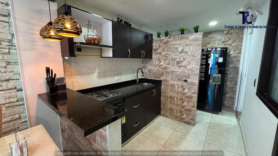 Apartamento de 3 alcobas en venta en Puerto Madero, Girón, 78 m² · foto 2 de 23