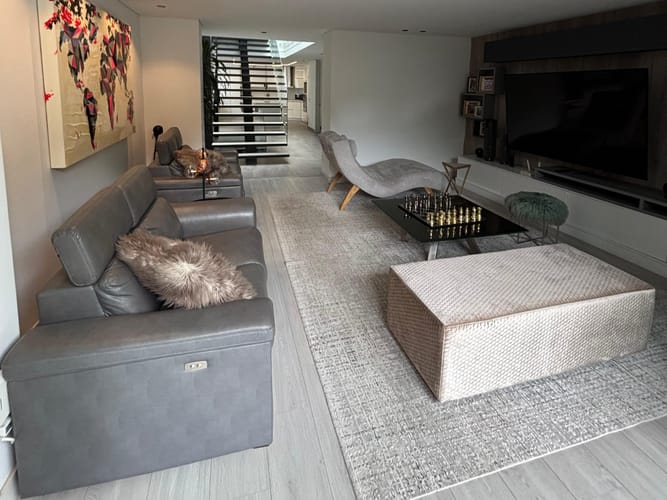 Casa de 4 alcobas en venta en El Poblado, Medellín, 630 m² · foto 3 de 19