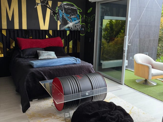 Casa de 4 alcobas en venta en El Poblado, Medellín, 630 m² · foto 9 de 19