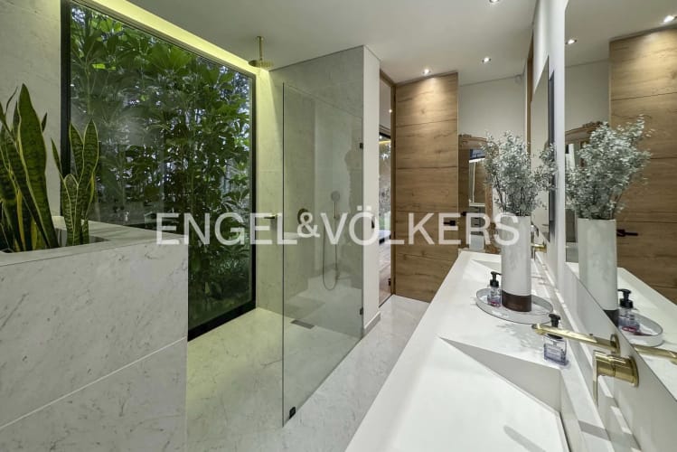 Casa de 4 alcobas en venta en Las Palmas, Medellín, 396 m² · foto 10 de 17