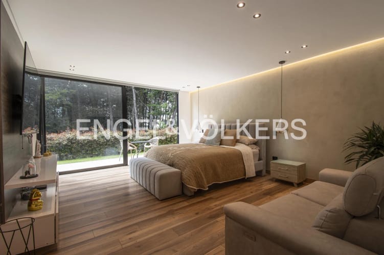 Casa de 4 alcobas en venta en Las Palmas, Medellín, 396 m² · foto 9 de 17