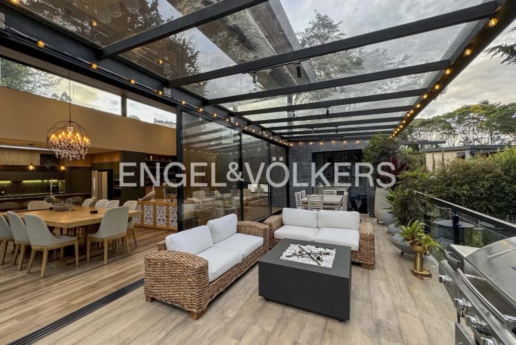 Casa de 4 alcobas en venta en Las Palmas, Medellín, 396 m² · foto 4 de 17