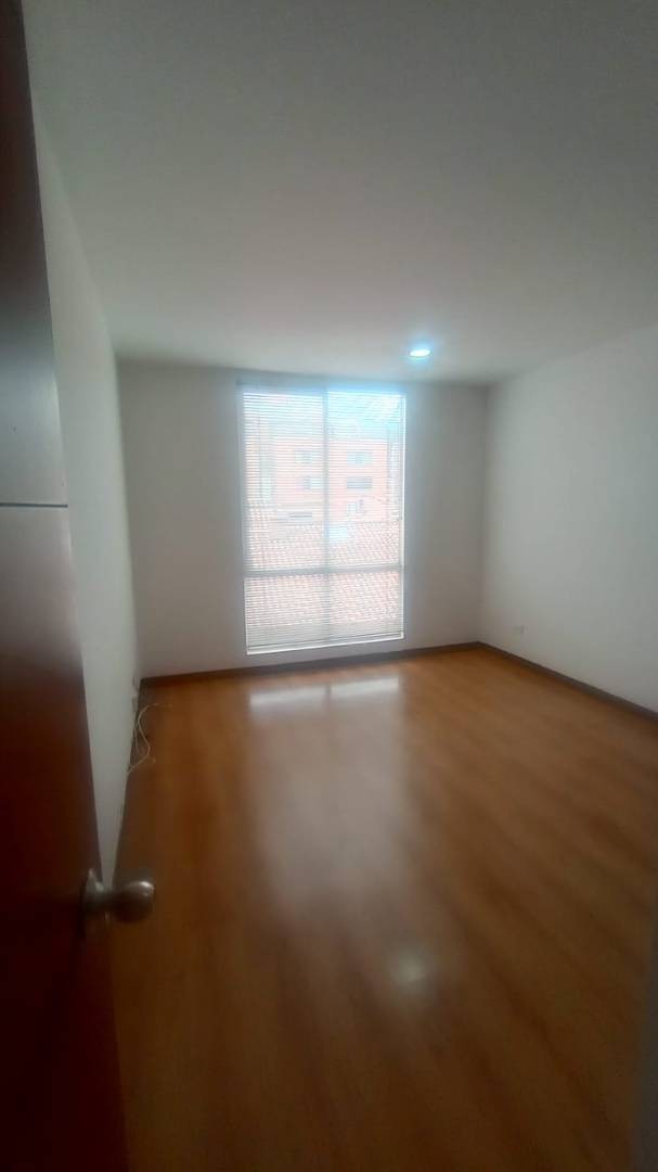 Apartamento en venta en Cedritos, Bogotá · foto 5 de 19