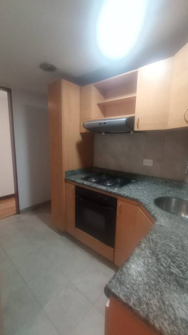 Apartamento en venta en Cedritos, Bogotá · foto 12 de 19
