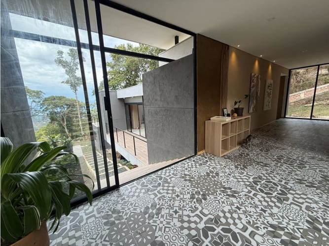 Casa de 4 alcobas en arriendo en Rincon Dapa, Yumbo, 392 m² · foto 5 de 14