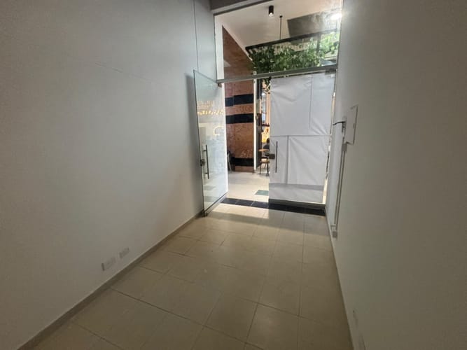 Local en arriendo en Cañaveral, Floridablanca, 12 m² · foto 3 de 4