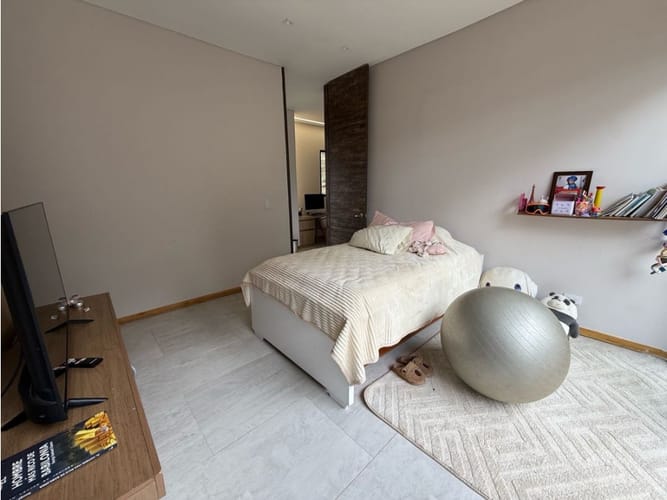 Casa de 4 alcobas en arriendo en Rincon Dapa, Yumbo, 392 m² · foto 10 de 14