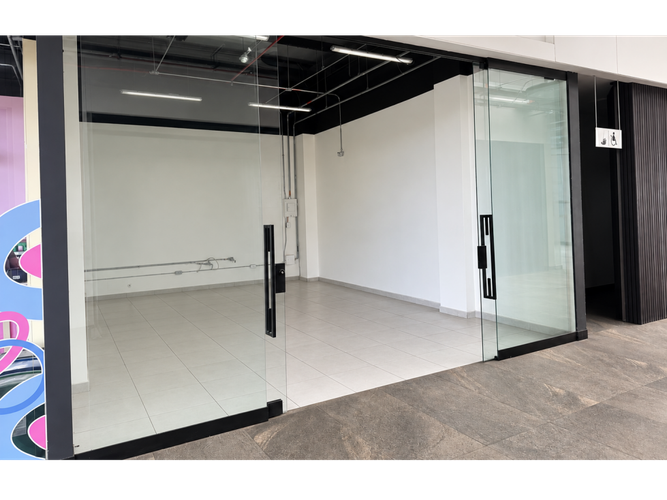 Local en venta en Condina, Pereira, 33 m² · foto 3 de 9