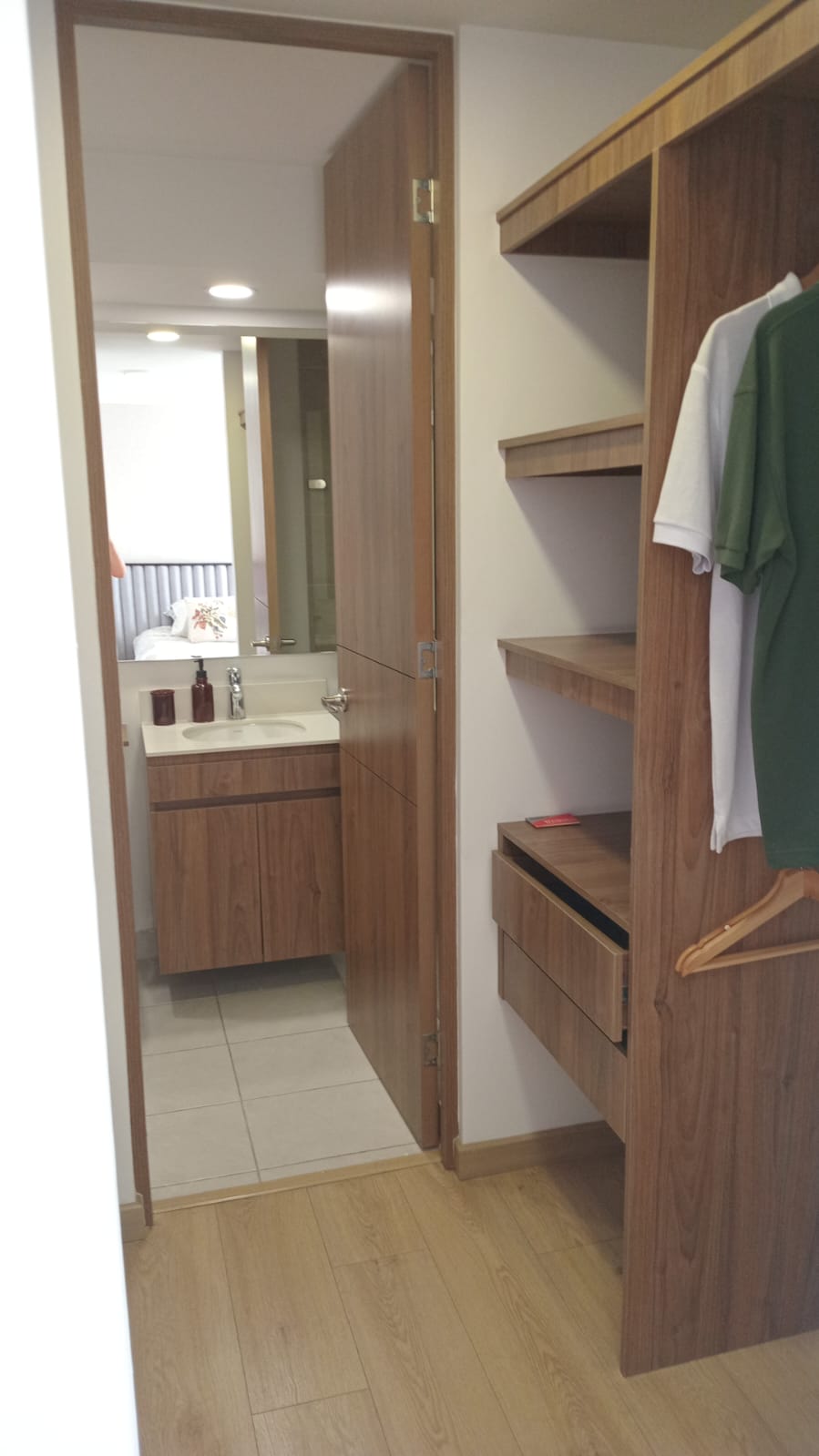 Apartamento en venta en La Felicidad, Bogotá · foto 4 de 10