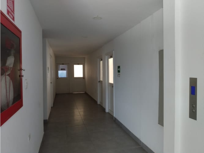 Oficina en arriendo en El Bosque, Cartagena, 17 m² · foto 6 de 8