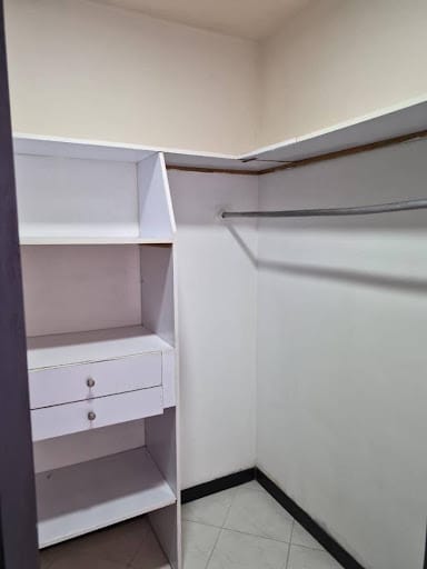 Apartamento de 3 alcobas en arriendo en Loma De Los Bernal, Medellín, 140 m² · foto 20 de 24