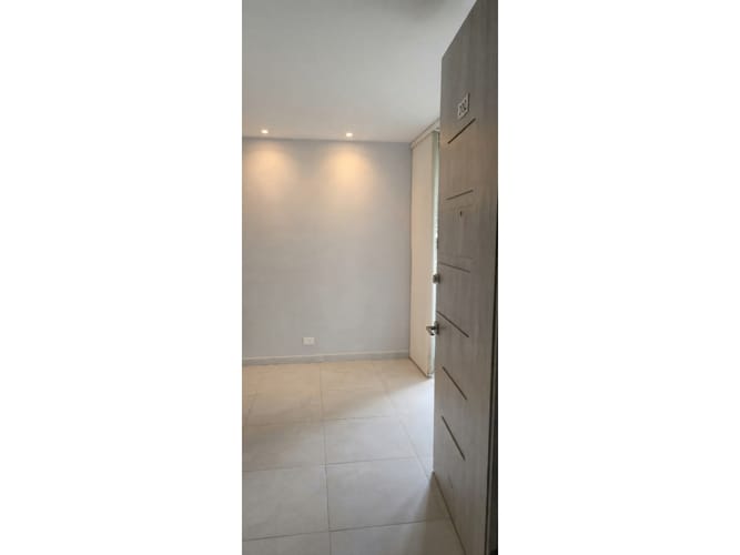 Apartamento en venta en El Ingenio, Cali · foto 2 de 4