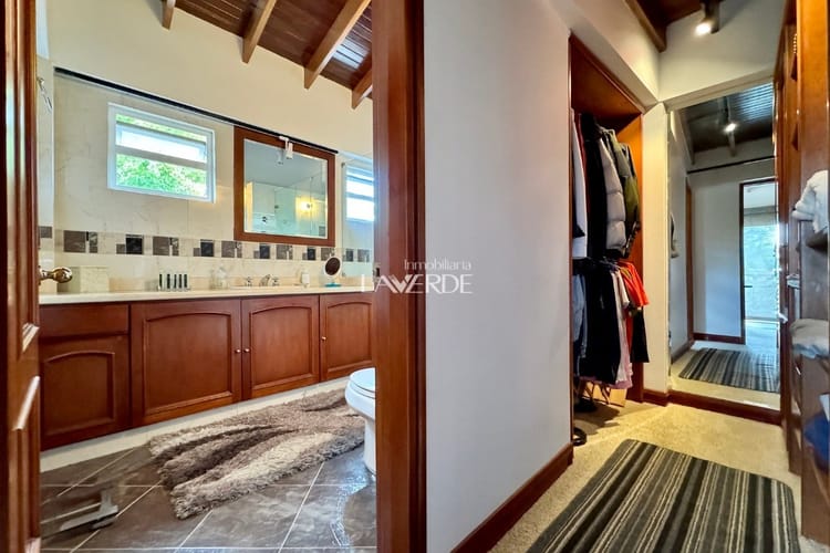 Casa de 4 alcobas en venta en Aposentos, Sopó, 374 m² · foto 24 de 24