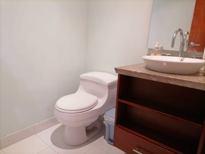 Apartamento de 4 alcobas en venta en La Carolina, Bogotá, 284 m² · foto 12 de 16