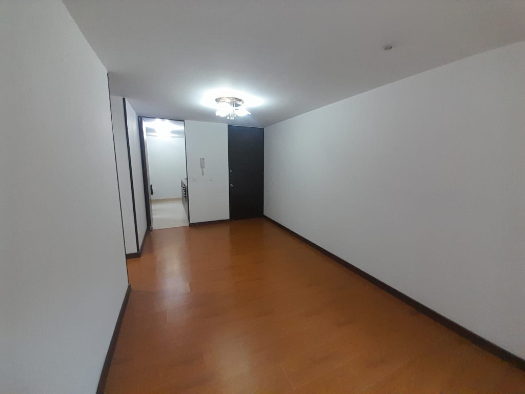 Apartamento en venta en El Redil, Bogotá · foto 6 de 24