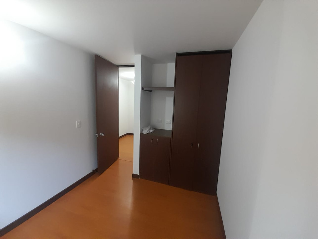 Apartamento en venta en El Redil, Bogotá · foto 13 de 24
