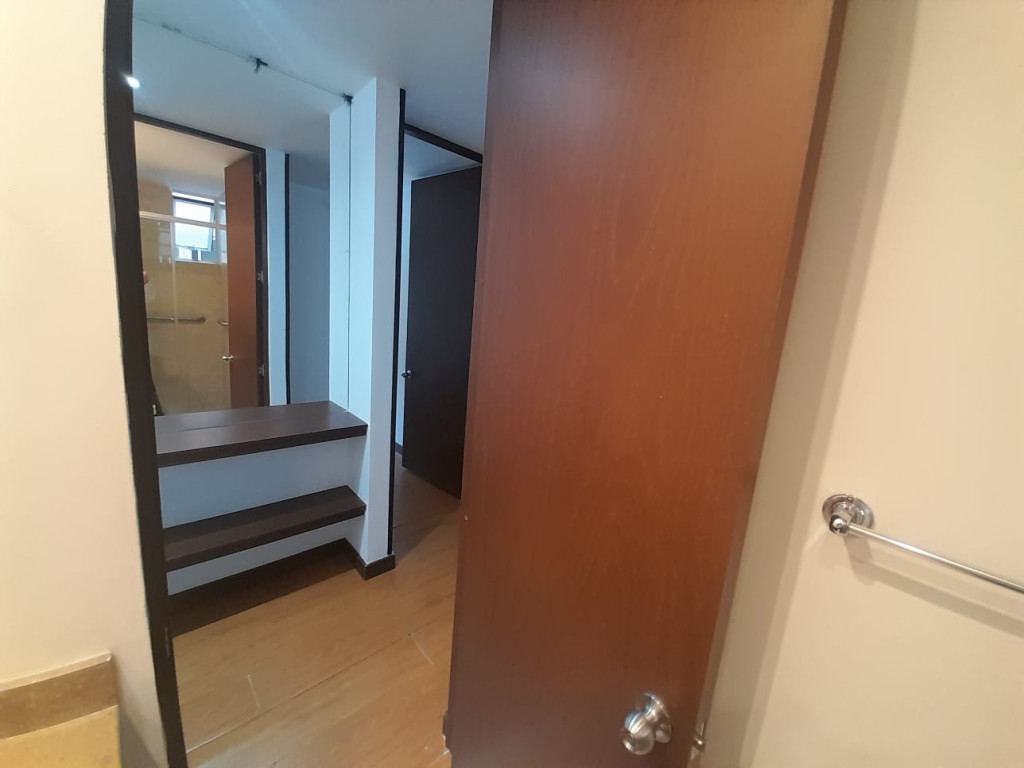 Apartamento en venta en El Redil, Bogotá · foto 15 de 24