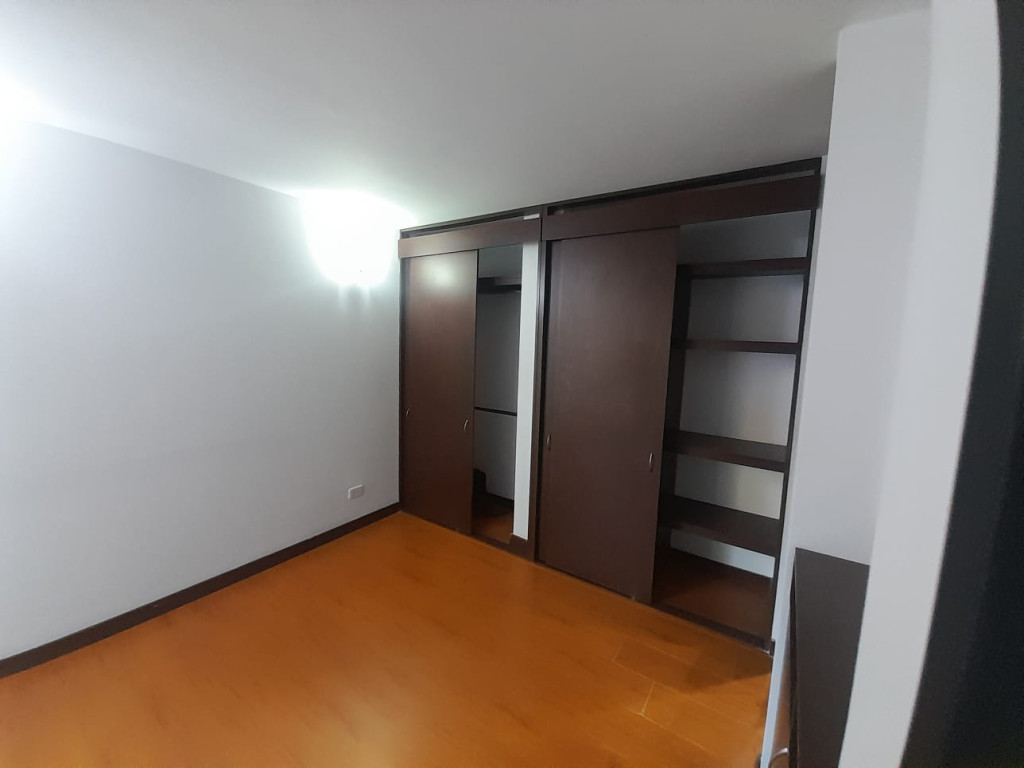 Apartamento en venta en El Redil, Bogotá · foto 12 de 24