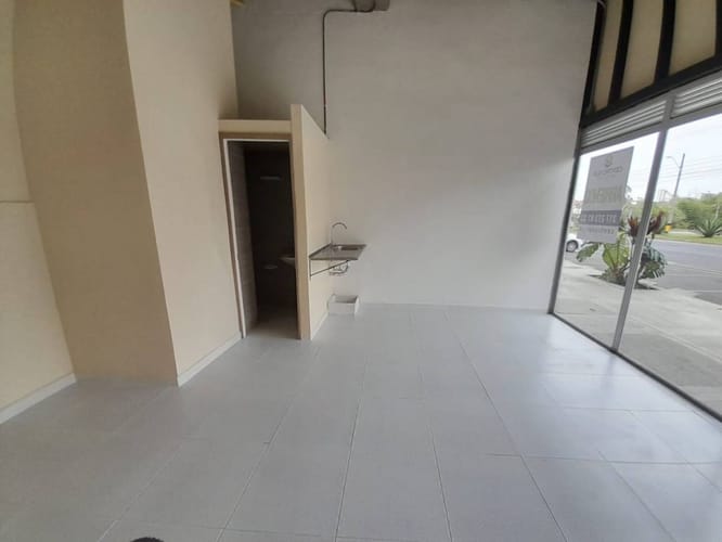 Local en arriendo en El Porvenir, Rionegro, 24 m² · foto 5 de 18