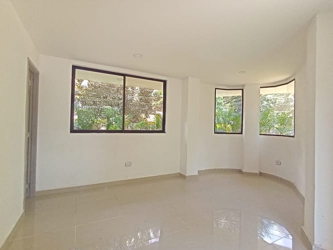 Local en arriendo en La America, Medellín, 18 m² · foto 3 de 11